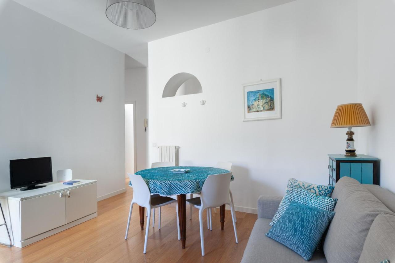 Casa Flo Con Terrazza E Ascensore Salerno Exteriör bild