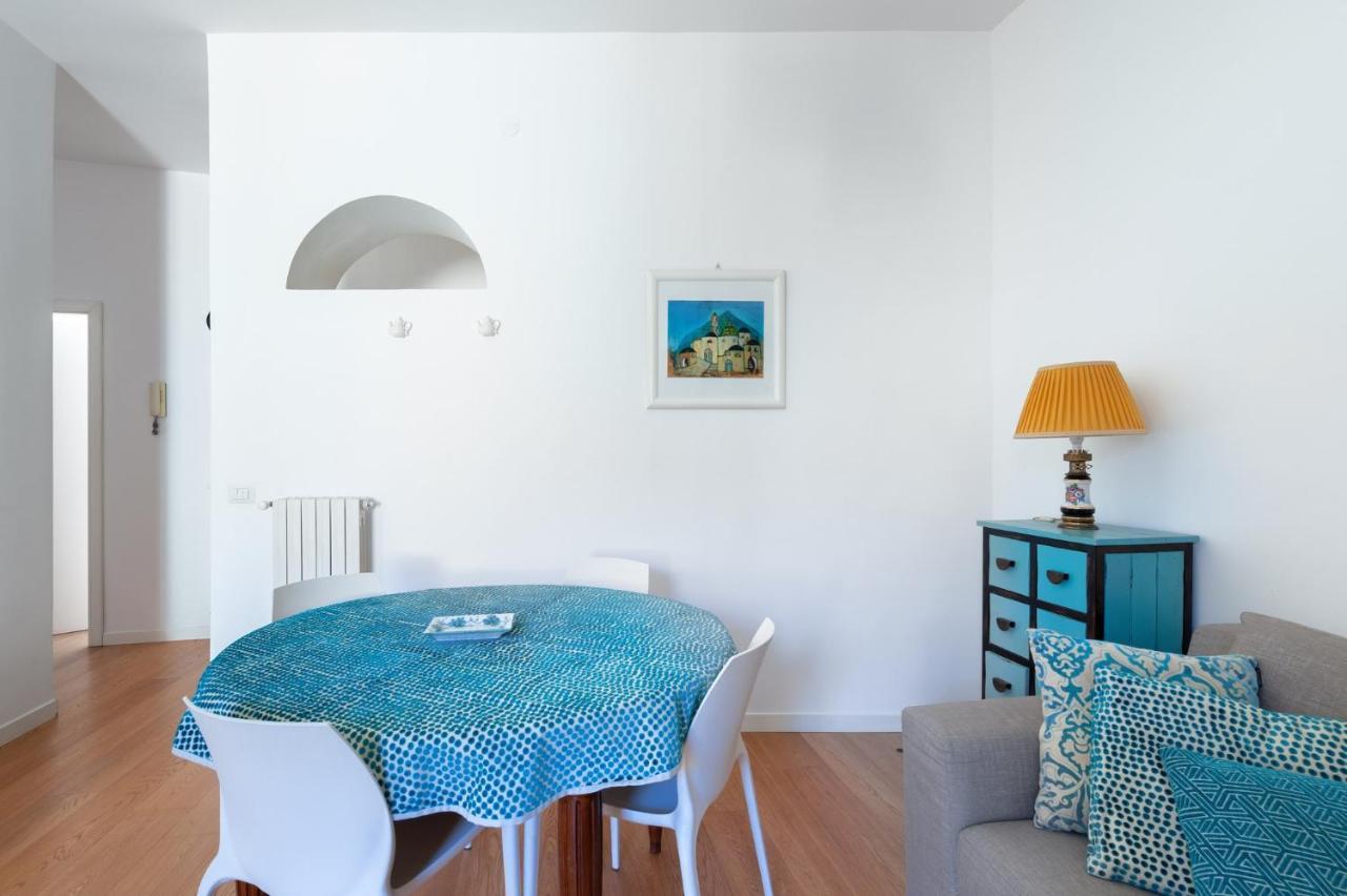 Casa Flo Con Terrazza E Ascensore Salerno Exteriör bild